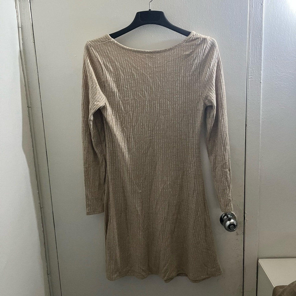 Old Navy Tan Long Sleeve Dress - Picture 2 of 3